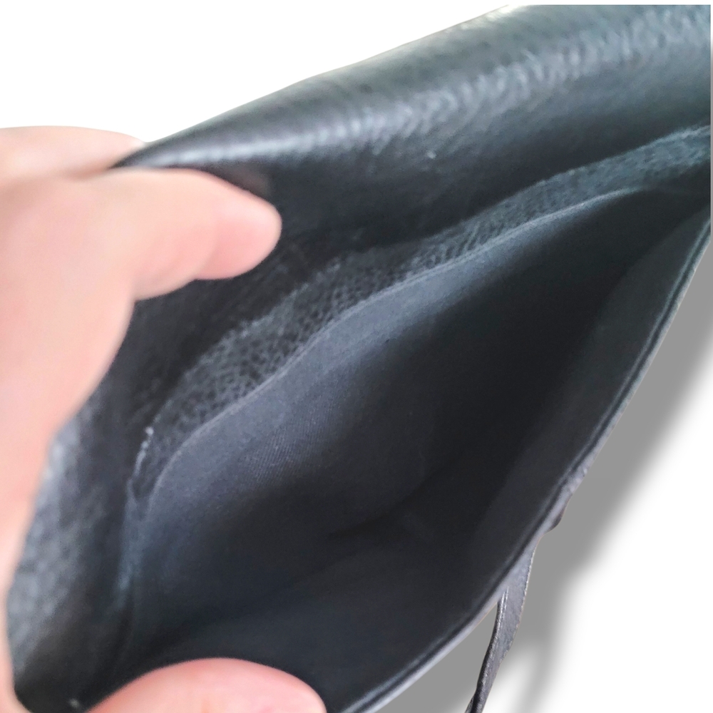 Relic Brand Leathers Black Pebbled Crossbody Bag - Picture 9 of 13
